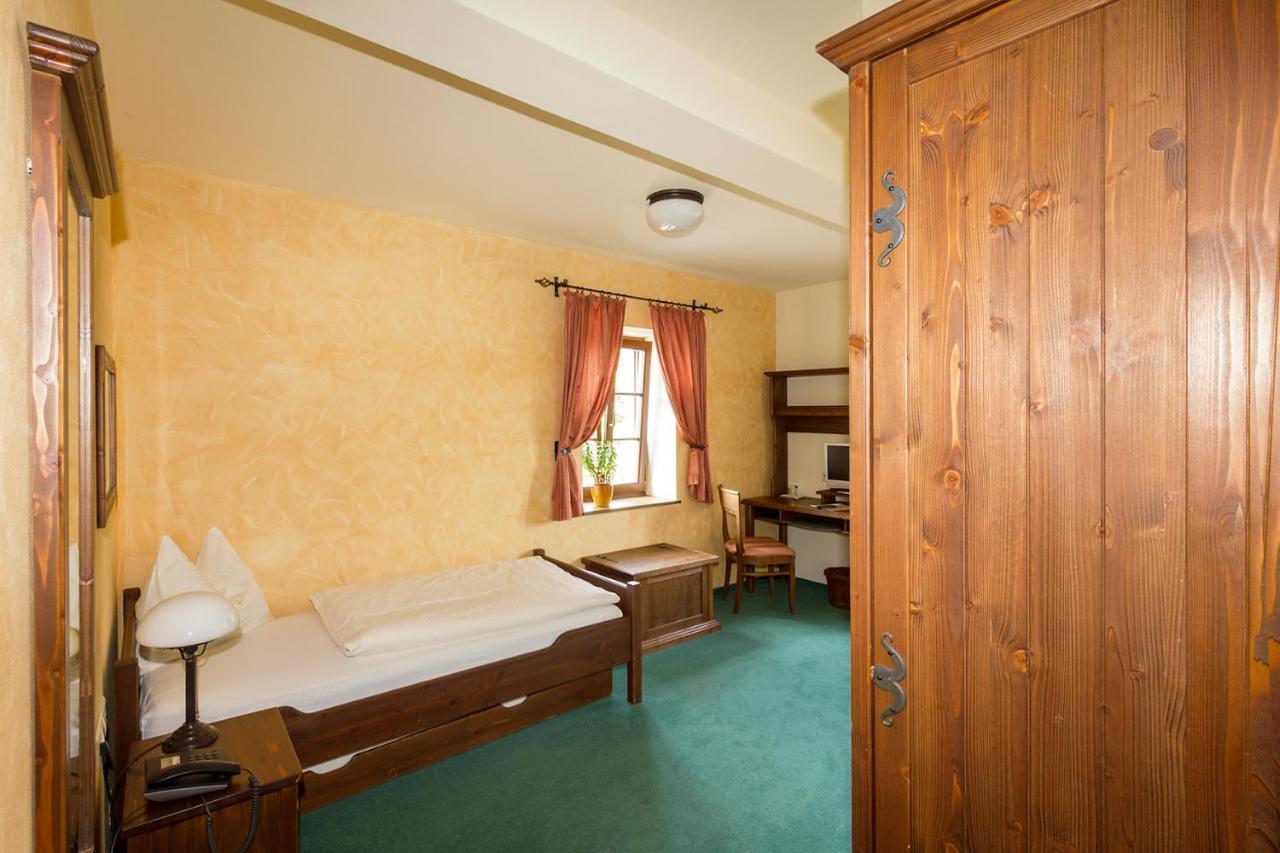 Burgschaenke & Herberge Goldener Loewe Bad Düben Exteriér fotografie